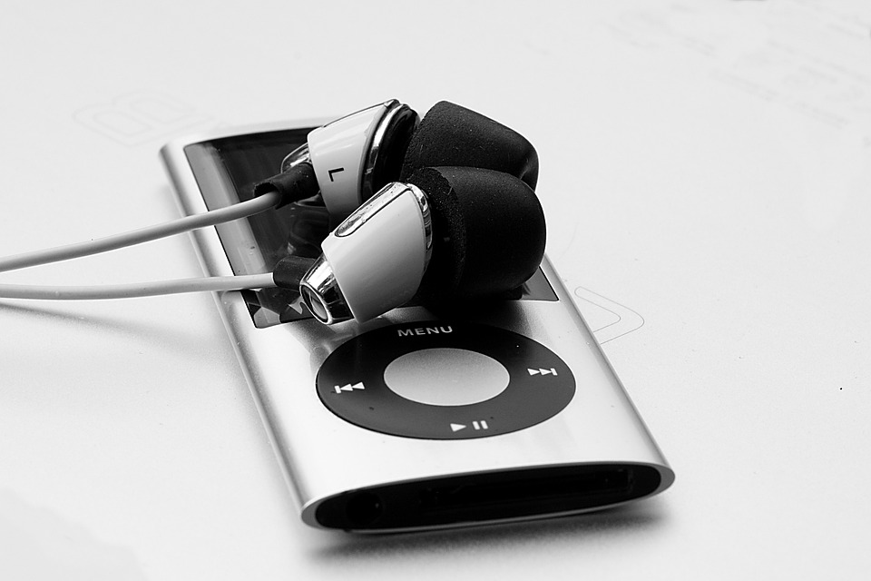 ¿Quieres escuchar tu música favorita offline? Aprende a descargar videos de YouTube a MP3